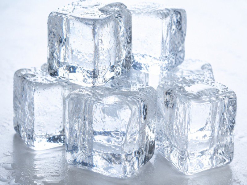 Square cube ice — hard clear slow-melt commercial cubes